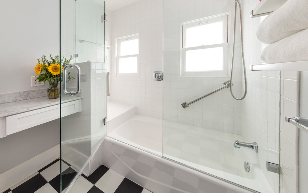 Choosing the Best Tub for Your Bathroom and Budget