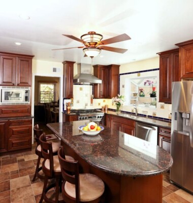 large kitchen set